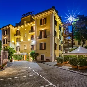 romoli-hotel.it-romehotels.com/